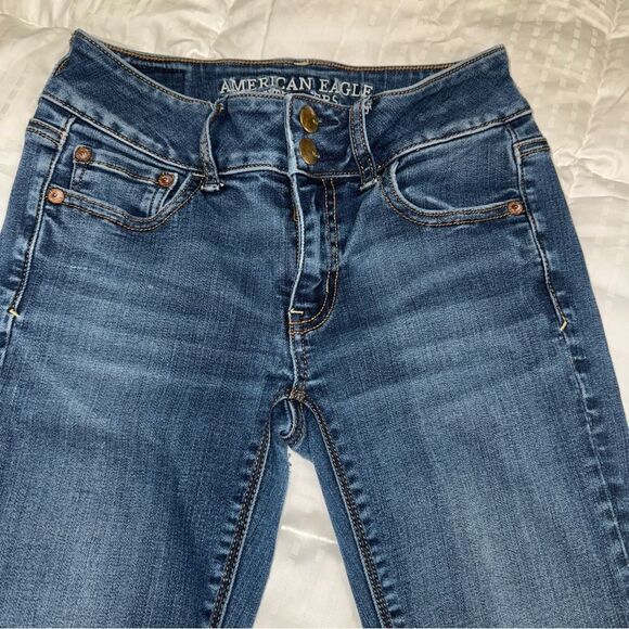 Vintage American Eagle Women's Blue Flare Jeans size 2 short great condition! - Picture 2 of 5